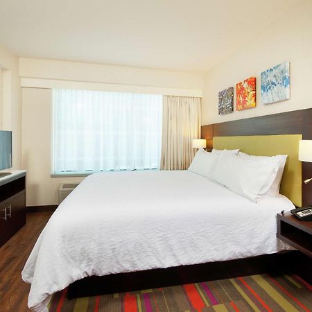 Hilton Garden Inn Pittsburgh Downtown Exterior photo
