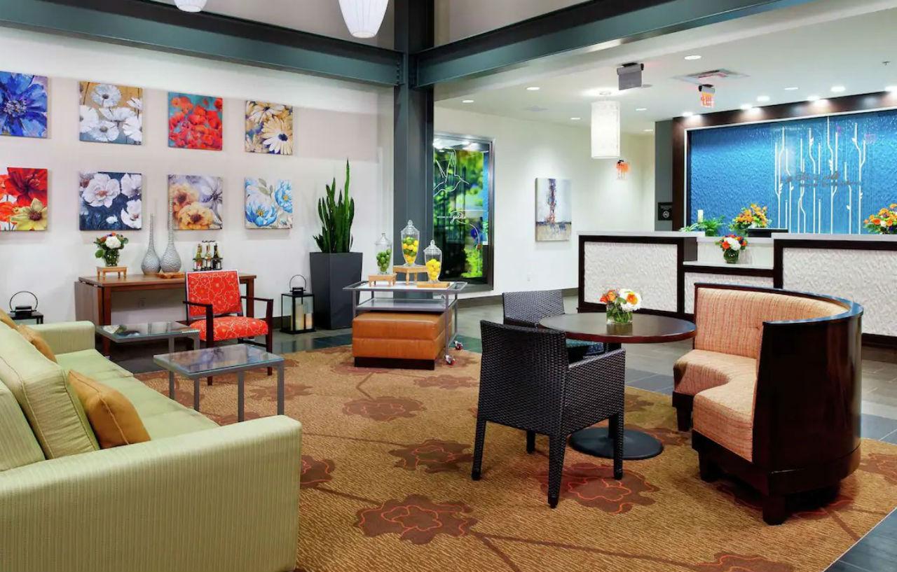 Hilton Garden Inn Pittsburgh Downtown Exterior photo